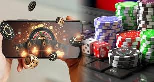 batman 688 ဂိမ်းလော်ဘီ mobile app ဖြင့် Live Casino Slots ကစားနေသော မြင်ကွင်း